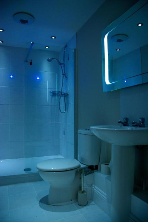 The White Hart Inn Newbury (Berkshire) Quarto foto